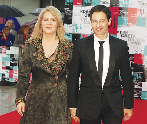 На дальних берегах: звезды покорили жителей Сахалина