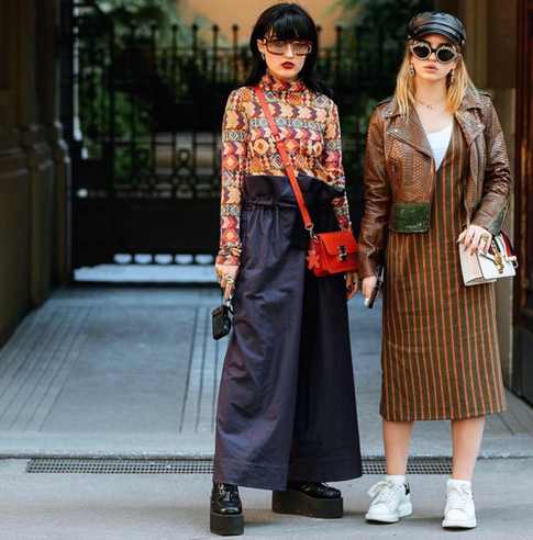 Зачем звезды прилетают на недели моды