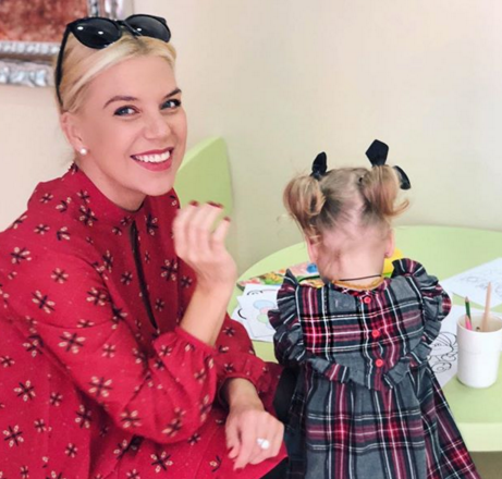 Липа Тетерич родила третьего ребенка