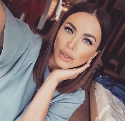 Лорак осуждают за слишком пухлые губы