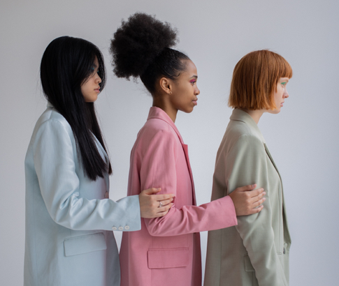 Дресс-гороскоп: какая одежда принесет счастье в ноябре