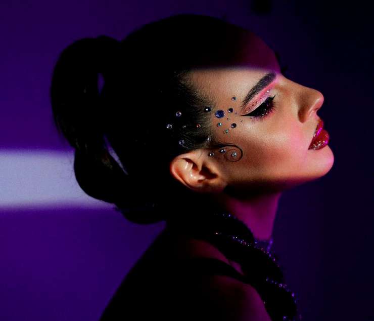 Не бойтесь ярких решений в новогоднюю ночь