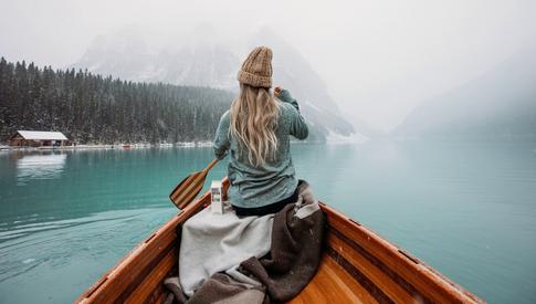 Как провести новогодние праздники одному и не сойти с ума