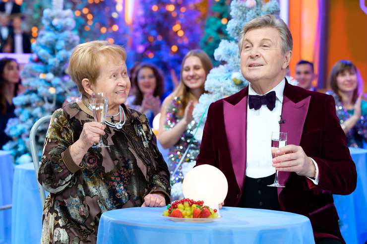 Александра Пахмутова и Лев Лещенко на Голубом огоньке