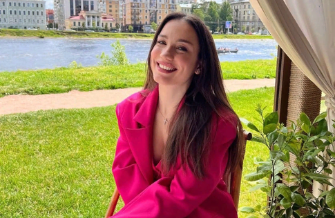 «Должны нести ответственность»: Дайнеко выбила из экс-супруга алименты через суд