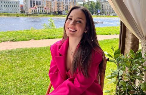 Дайнеко опубликовала неидеальные фото: «После всех трудов профессионалов и тренировок посмотрим на результат»