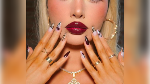 Cherry Red Makeup: повторяем хитовый макияж зимы 2025