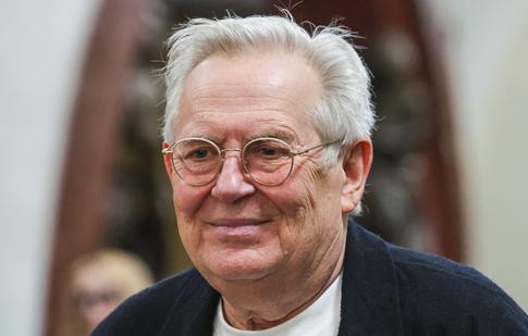 «Не понимаю, за что»: Юрий Стоянов удивился своей пенсии