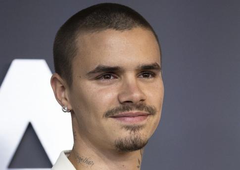 Ромео Бекхэм подтвердил, что вернулся к бывшей девушке своего брата