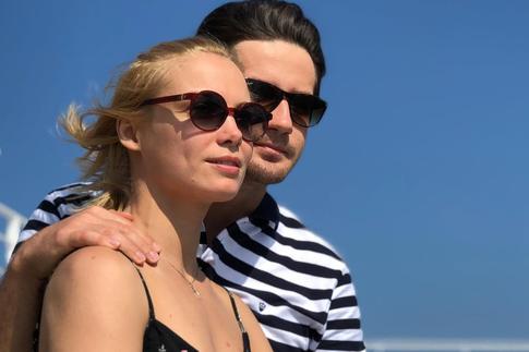 Богатырев прокомментировал новости о разводе с Арнтгольц