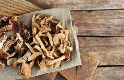 Яркий вкус осеннего леса: рецепты с сушеными грибами