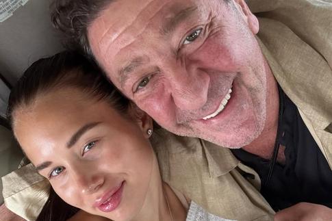 «Жалкое зрелище»: 19-летнюю невесту Лепса упрекнули во лжи