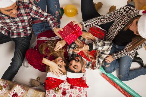 Секреты вау-эффекта: 10 новогодних сюрпризов для близких