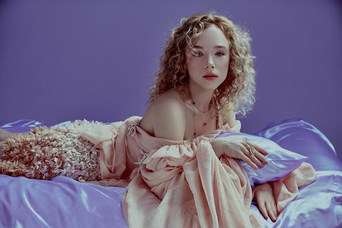 Анастасия Талызина: «Никак не могу привыкнуть к тому, что я публичный человек»