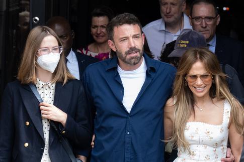 «Была пешкой»: вот почему дочь Аффлека прервала все контакты с Джей Ло