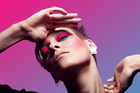 От минимализма до гламура: лайфхаки от арт-визажиста по созданию впечатляющего образа