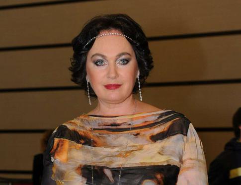 «К этому надо возвращаться»: Гузеева кардинально преобразилась