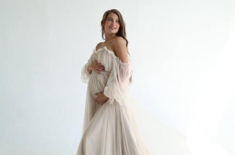 «Распласталась в шпагате»: беременная Косторная упала в больнице