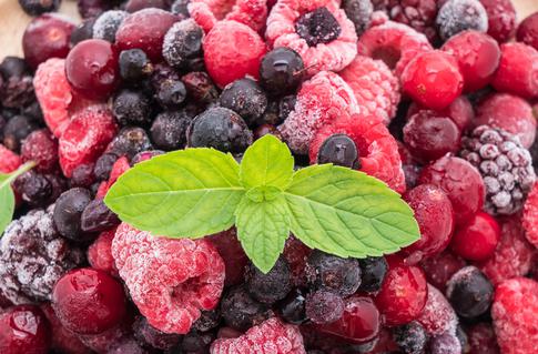 Для иммунитета: готовим ягоды на зиму