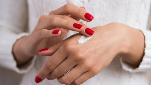 Ну где же ваши ручки: осенний уход для их гладкости и нежности