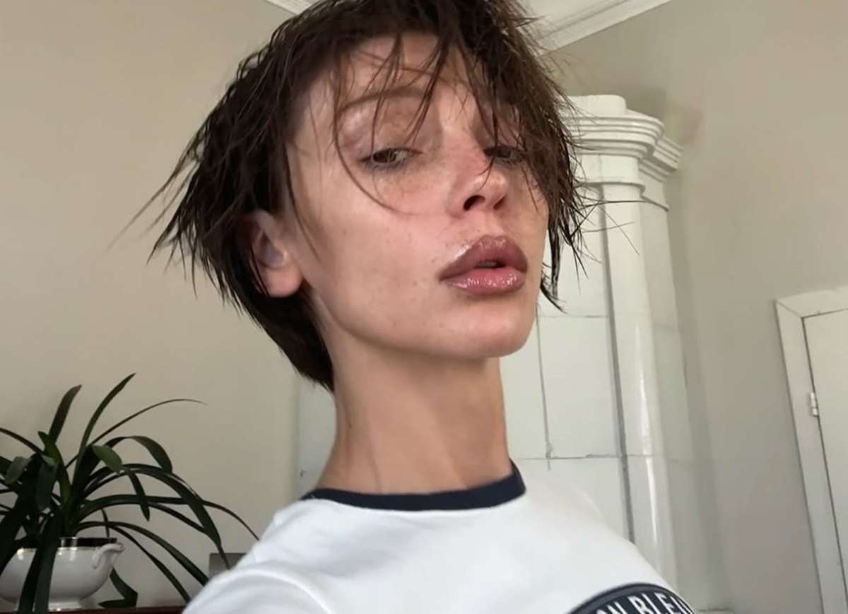 Улетевшая из России Настя Ивлеева провозгласила себя хлопковой королевой