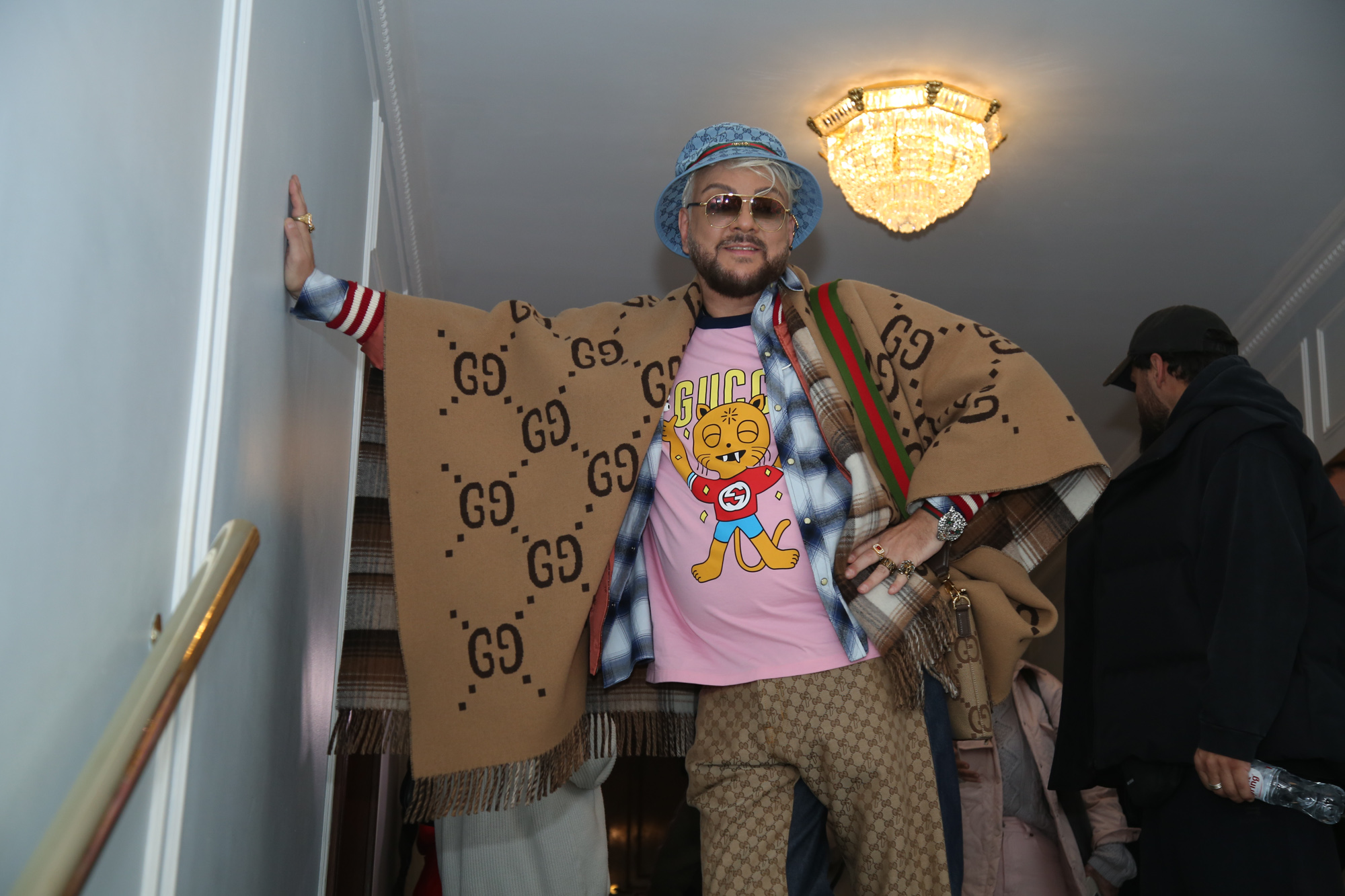 Сияющий Киркоров, леопардовый Галустян, огненная Бузова, а также Долина, Чеботина и другие звезды за кулисами Кремля