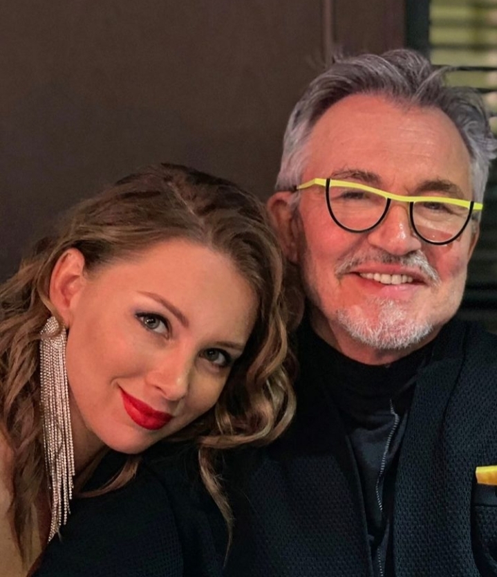 13 лет вместе: семейный альбом Дмитрия и Полины Дибровых