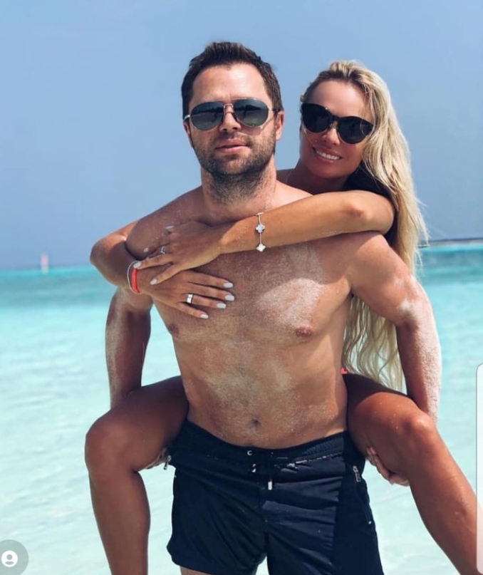 Три года "войны" позади: Гогунский подписал мирное соглашение с экс-супругой