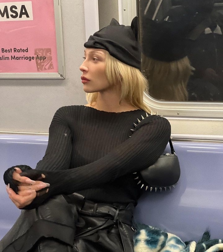 Ивлеева в Нью-Йорке, Кудрявцева в Омане, Лисовец во Флоренции, Кока в Большом: где звезды отдыхают на каникулах