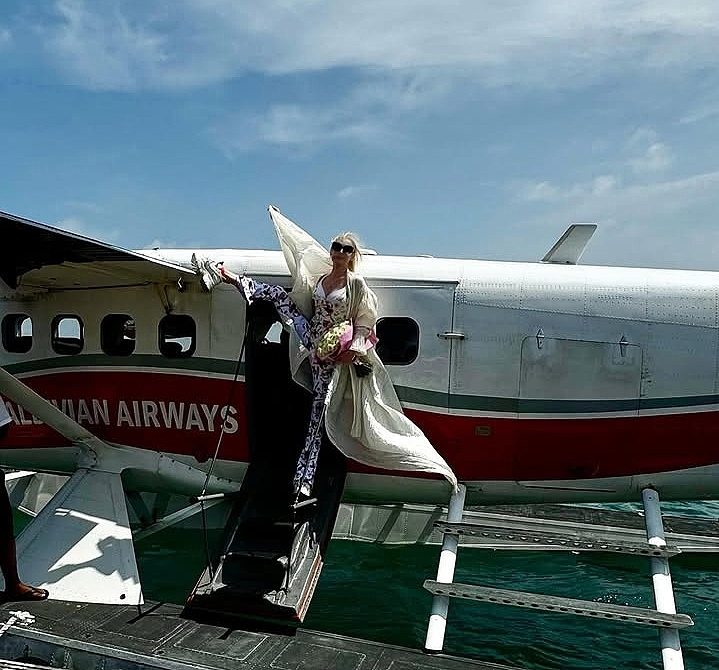 Варнава на Кипре, Волочкова на Мальдивах: как селебрити провели каникулы